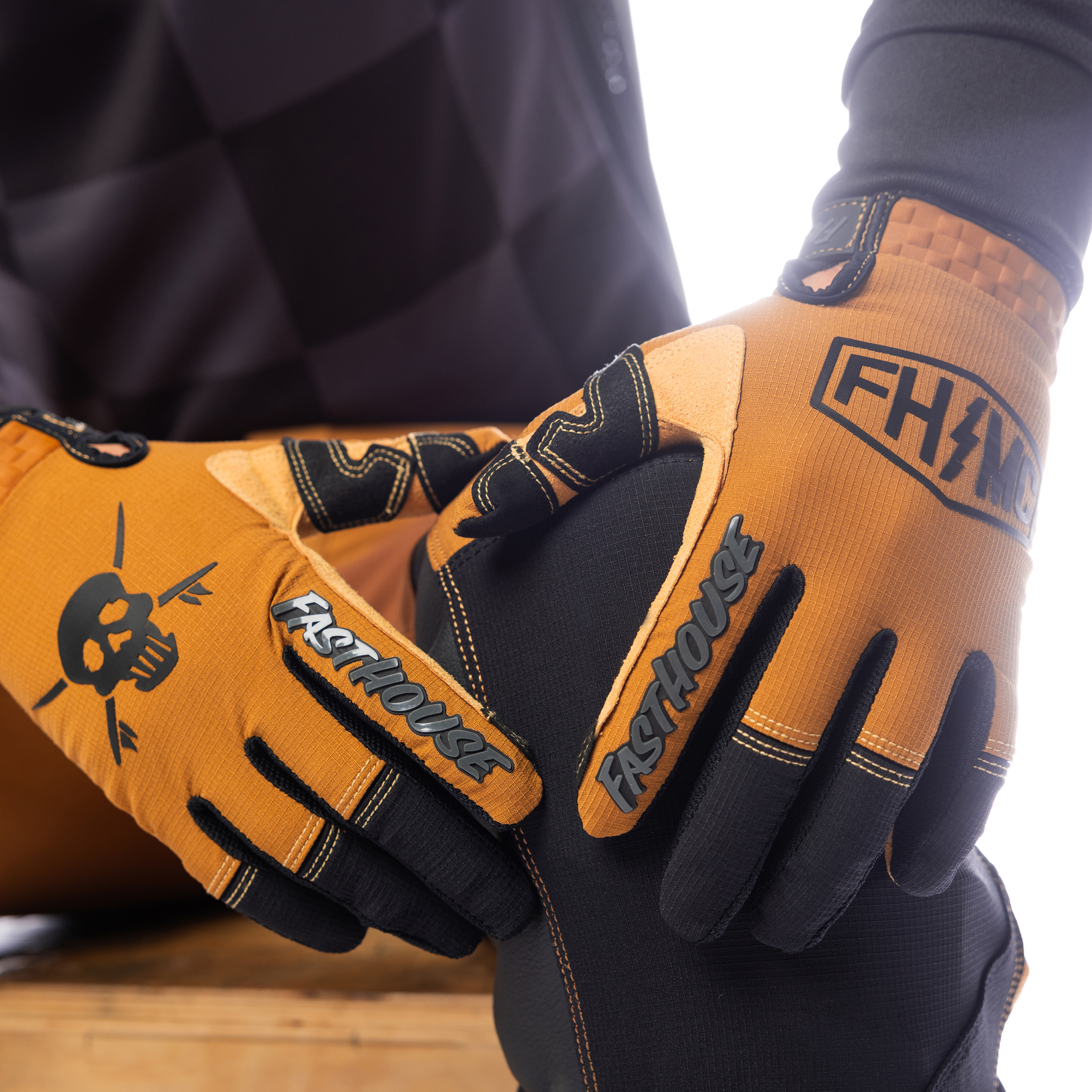 Sanguaro_Bennet_Camel_Glove5